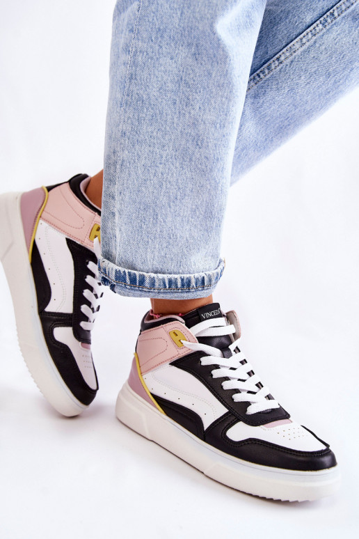 calçados esportivos em várias cores em Silje calçados esportivos em várias cores em Silje