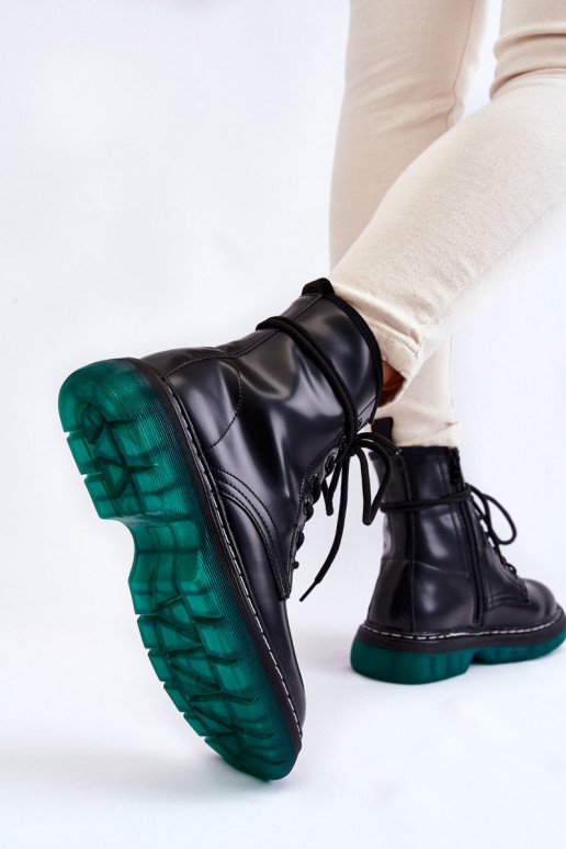 Botas femininas pretas com plataforma verde Trinah com cadarço Botas femininas pretas com plataforma verde Trinah com cadarço