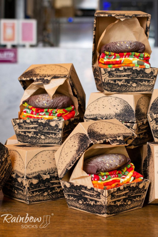 Meias coloridas em caixa Burger Vege 2 pares