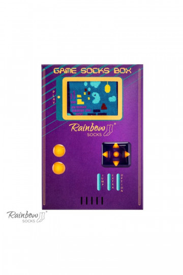 2 pares de meias coloridas em uma caixa