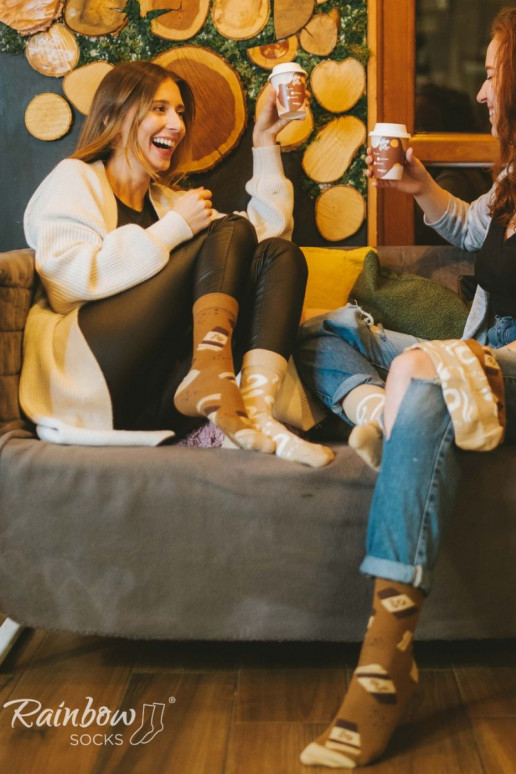 Meias coloridas em caixa Caffe Latte 1 par