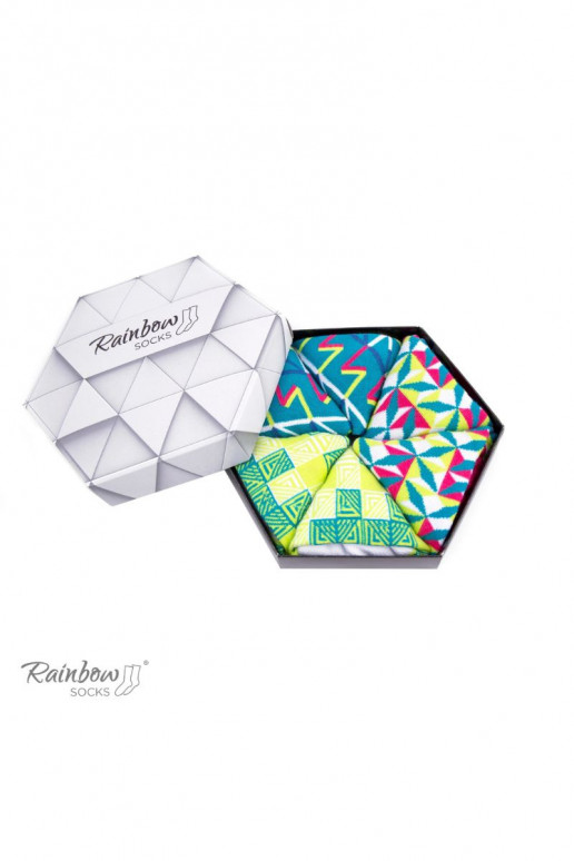 Meias coloridas com motivos geométricos 3 pares