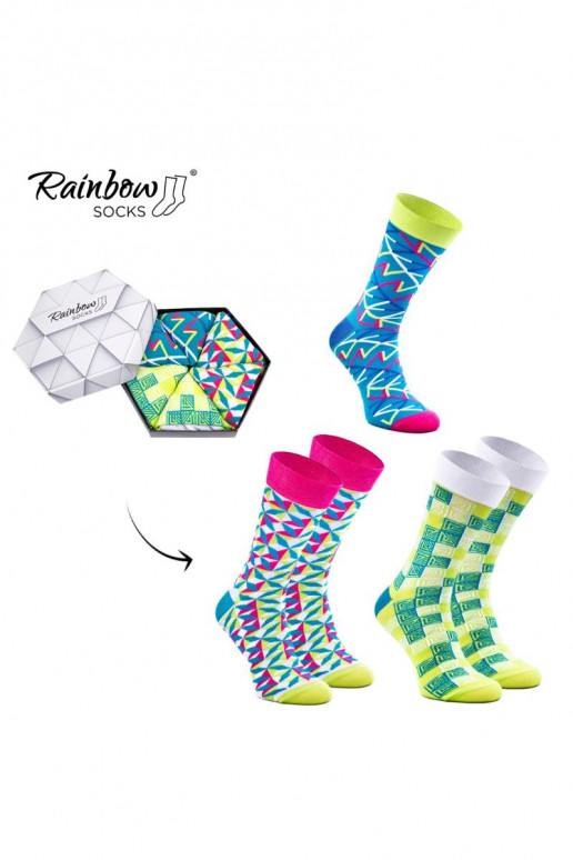 Meias coloridas com motivos geométricos 3 pares