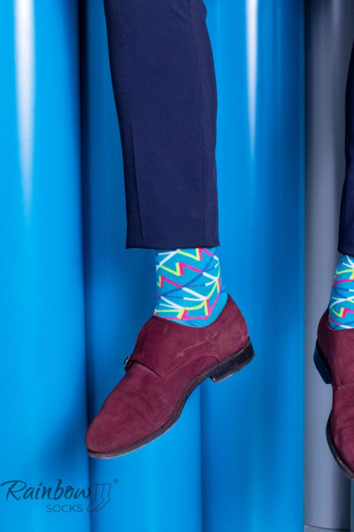Meias coloridas com motivos geométricos 3 pares