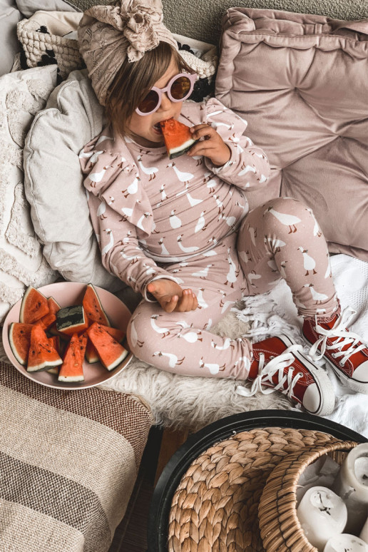 Calçado infantil com sola vermelho Filemon