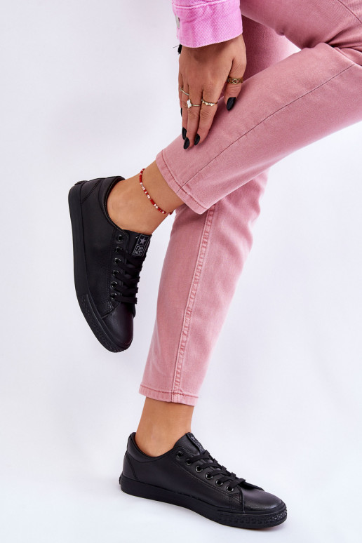 com alças Sapatos casuais modelo clássico na cor preta Misima