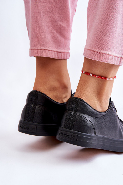 com alças Sapatos casuais modelo clássico na cor preta Misima