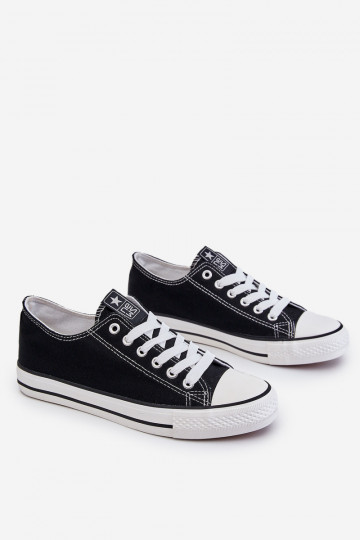 Sapatos de lazer modelo clássico na cor preta com sola branca Ecoma