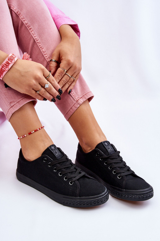 com alças Sapatos de lazer modelo clássico na cor preta Eleya