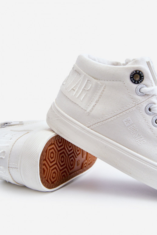 Calçado de lazer modelo clássico infantil com sola Big Star LL374002 cor branca Calçado de lazer modelo clássico infantil com sola Big Star LL374002 cor branca