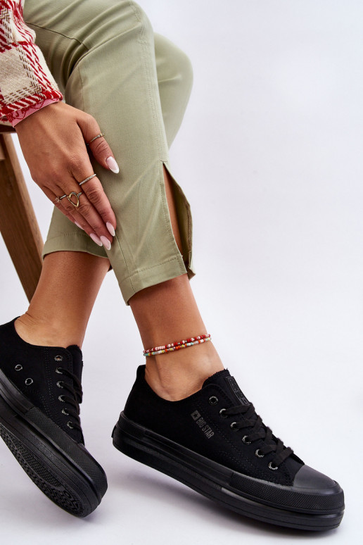 com atacadores Tênis Big Star LL274967 cor preta com atacadores Tênis Big Star LL274967 cor preta