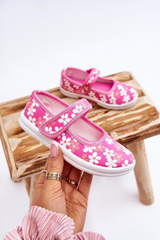 Sapatilhas infantis com motivos florais na cor rosa Noah