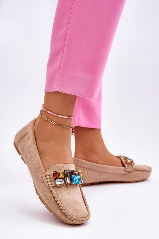 Mocassins elegantes de camurça com ilhós brilhantes em Lucille bege Mocassins elegantes de camurça com ilhós brilhantes em Lucille bege