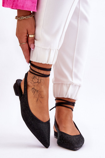 bailarinas com fitas e tachas em preto Mavis
