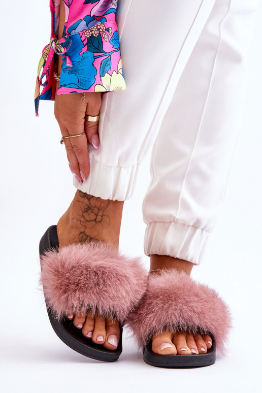 Chinelos elegantes de borracha com pele na cor rosa Lucrece Chinelos elegantes de borracha com pele na cor rosa Lucrece