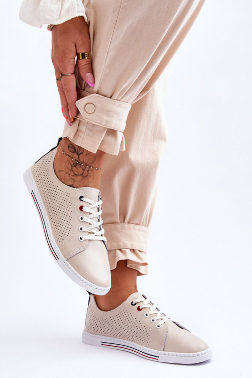 com elementos vazados sapatos casuais cor bege Ferone com elementos vazados sapatos casuais cor bege Ferone