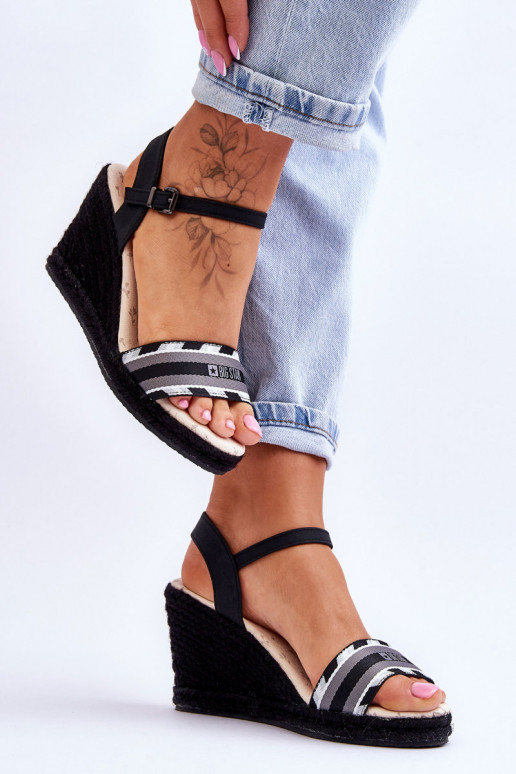 Sandálias plataforma confortáveis Big Star LL274877 pretas Sandálias plataforma confortáveis Big Star LL274877 pretas