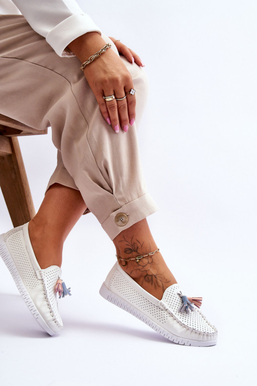 com elementos vazados Mocassins na cor branca Lanzarot