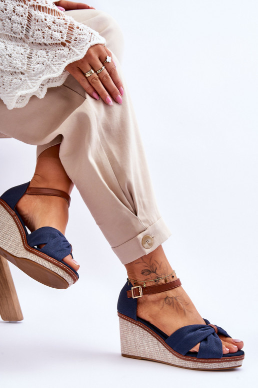 Sandálias femininas na cor azul escuro Daphne Sandálias femininas na cor azul escuro Daphne