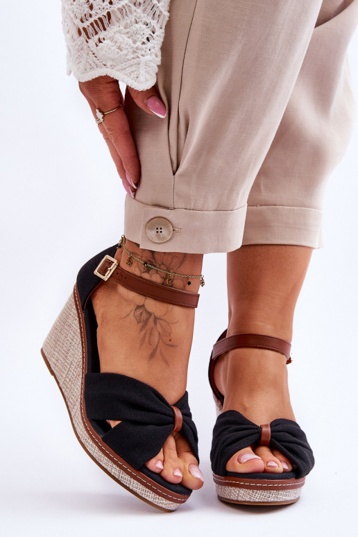 Sandálias femininas cor preta Daphne Sandálias femininas cor preta Daphne