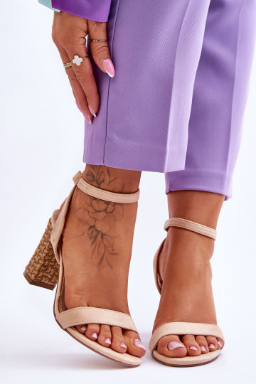 Sandálias de camurça bege Selila