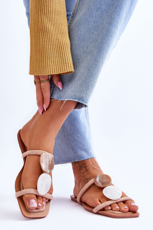 chinelos de camurça com lindos detalhes Nude Victoria chinelos de camurça com lindos detalhes Nude Victoria