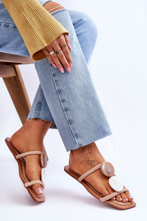 chinelos de camurça com lindos detalhes Nude Victoria chinelos de camurça com lindos detalhes Nude Victoria