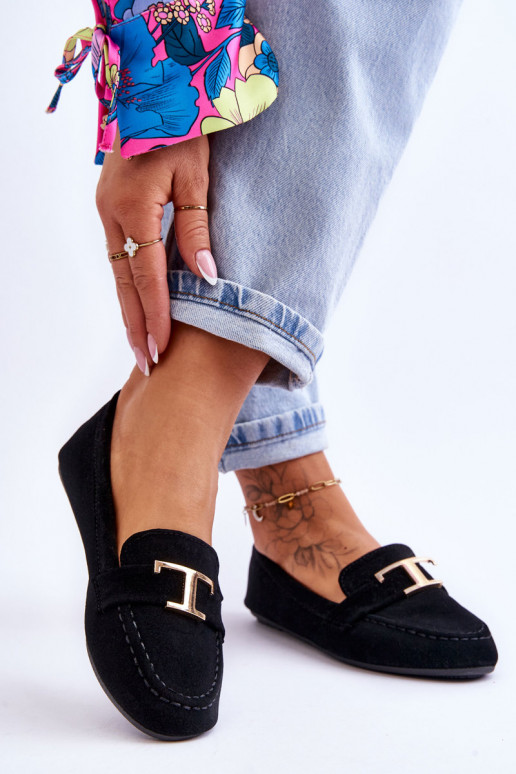 Mocassins slip-on clássicos em preto Carly