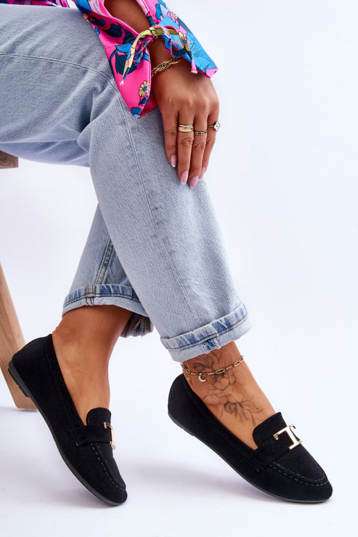 Mocassins slip-on clássicos em preto Carly