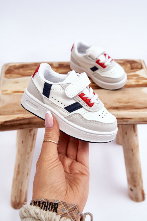 Calçado desportivo infantil do modelo clássico na cor branco-vermelho Marlin