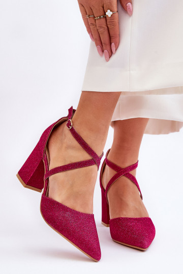 Sapatos brilhantes de salto alto em Galaxy rosa