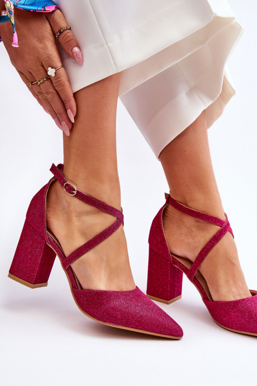 Sapatos brilhantes de salto alto em Galaxy rosa