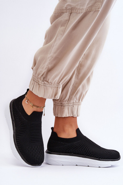 Calçado desportivo do modelo resistente na cor preta Ferive