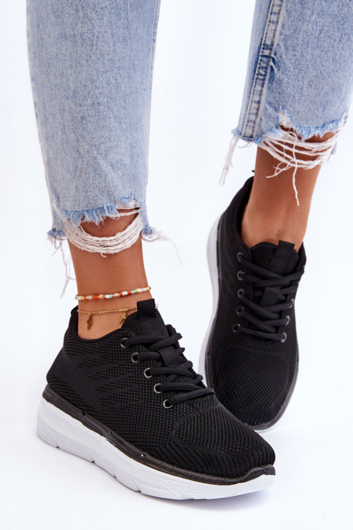 Calçado desportivo com atacadores na cor preta Lavarone Calçado desportivo com atacadores na cor preta Lavarone