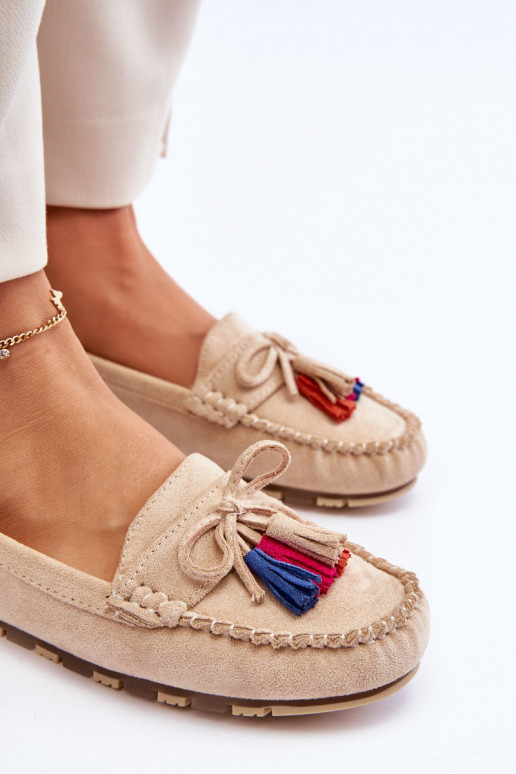 Mocassins de camurça com borlas em Dorine bege