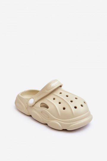 Chinelos infantis tipo Crocs bege Nublado