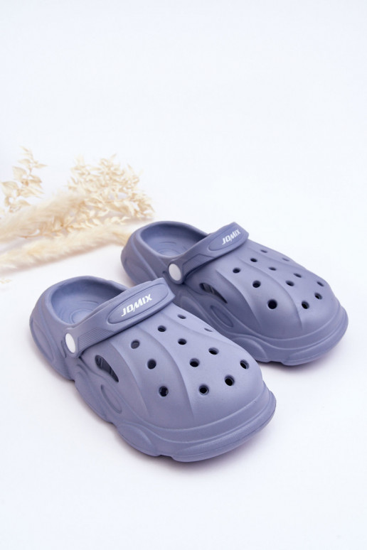 Chinelos infantis tipo Crocs em azul Nublado