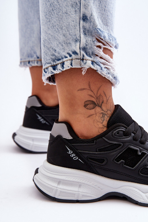 tênis com malha na cor preta Venice tênis com malha na cor preta Venice