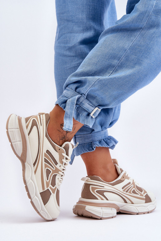 tênis com atacadores cor bege Emare tênis com atacadores cor bege Emare