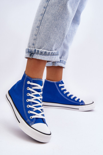 Tênis modelo clássico na cor azul Remos