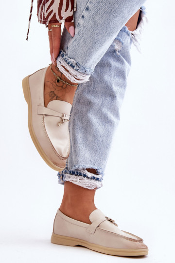 Mocassins femininos modelo clássico bege Cortez 2