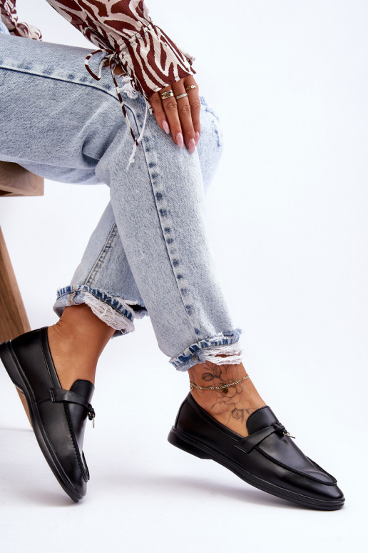 Mocassins femininos modelo clássico na cor preta Cortez