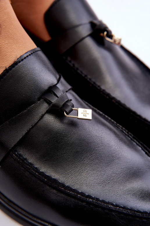 Mocassins femininos modelo clássico na cor preta Cortez Mocassins femininos modelo clássico na cor preta Cortez