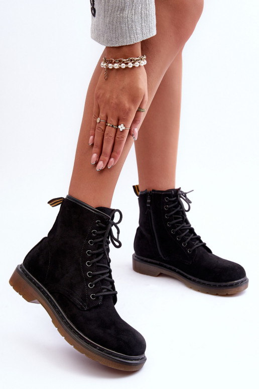 Botas de camurça com salto largo preto Asteoris Botas de camurça com salto largo preto Asteoris