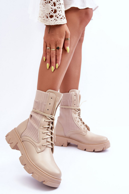 botins com atacadores bege Marlissa