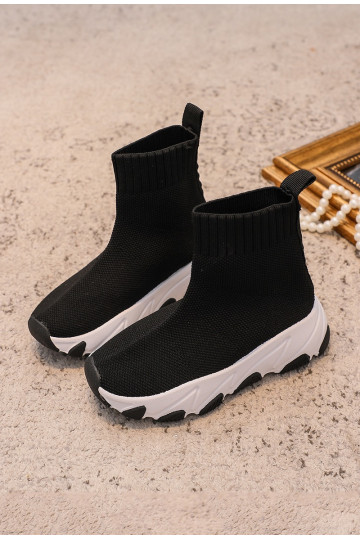com sapato tipo meia Tênis infantil Zaelin preto e branco