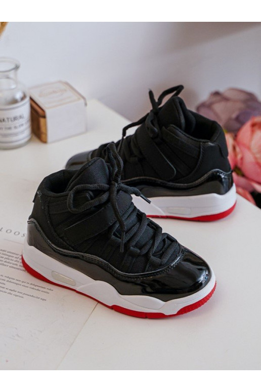 Tênis infantil com atacadores Darina preto e vermelho