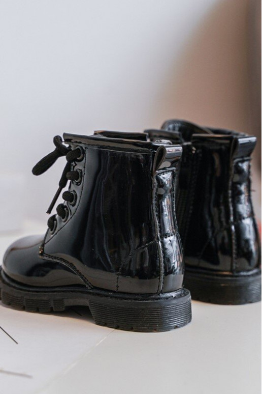 Botas infantis com efeito laca com zíper na cor preta Tibbie