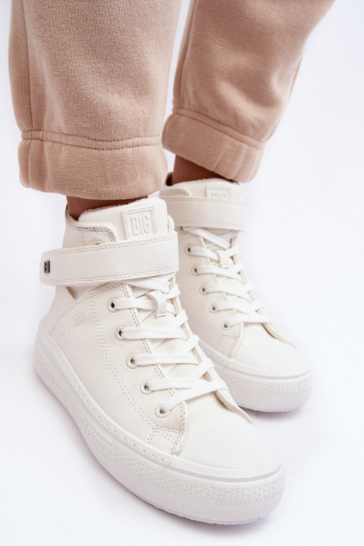 Sapatos de lazer aquecidos com plataforma Big Star cor branca MM274006