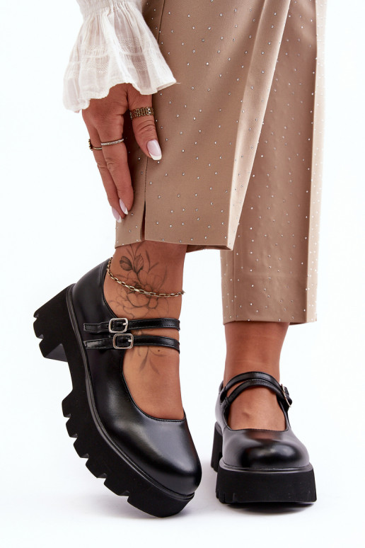 Sapatos pretos de salto baixo Saviwa